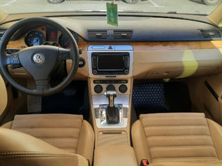 Volkswagen Passat foto 2