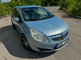 Opel Corsa foto 2