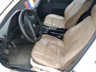 BMW 5 Series foto 5