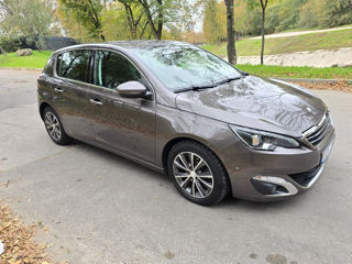 Peugeot 308 foto 4