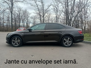 Skoda Superb foto 8