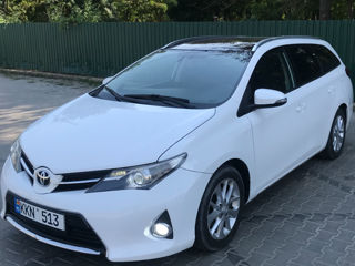 Toyota Auris foto 2