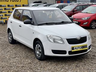 Skoda Fabia foto 2