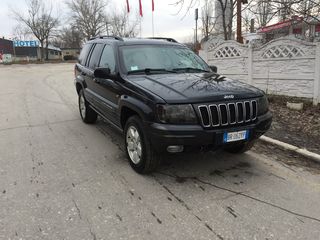 Jeep Grand Cherokee foto 1