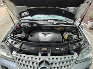 Mercedes M-Class foto 7