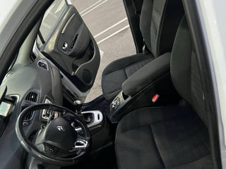 Renault Scenic foto 5