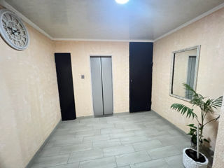 Apartament cu 3 camere, 72 m², Botanica, Chișinău foto 2