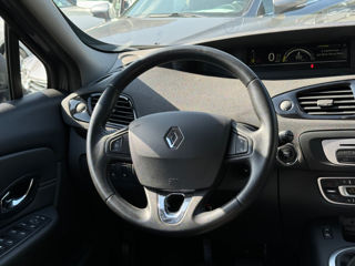 Renault Scenic foto 10