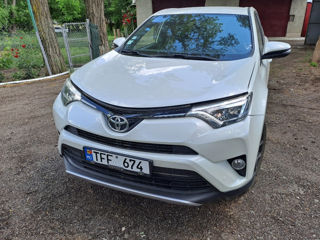 Toyota Rav 4 foto 1