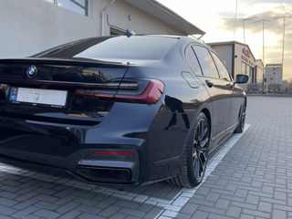 BMW 7 Series foto 12