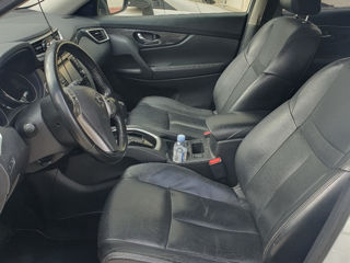 Nissan X-Trail foto 8