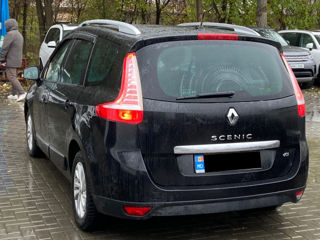 Renault Grand Scenic foto 3