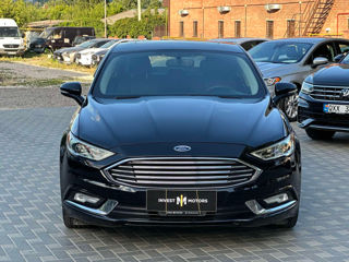 Ford Fusion foto 2