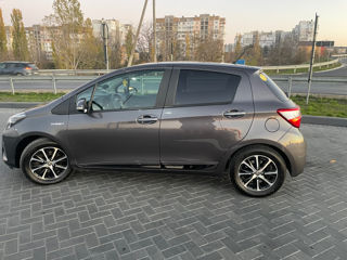 Toyota Yaris foto 3