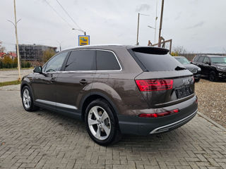 Audi Q7 e-tron foto 2