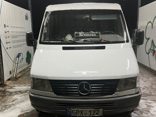 Mercedes Sprinter 308 foto 8