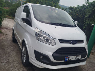 Ford tranzit costom foto 4