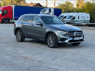 Mercedes GLC foto 4