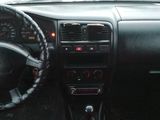 Nissan Almera foto 5