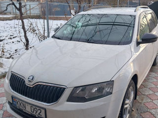 Skoda Octavia foto 1