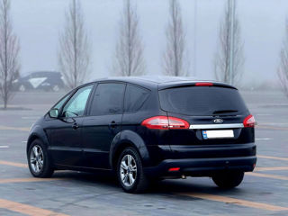 Ford S-Max foto 6