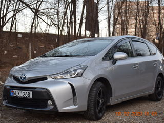 Toyota Prius + foto 6