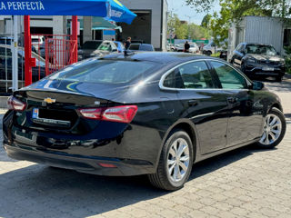 Chevrolet Malibu foto 3