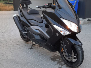 Yamaha T max foto 1