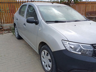 Dacia Logan foto 2