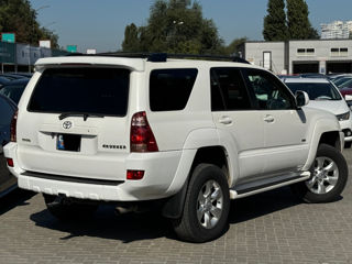 Toyota 4-Runner foto 3