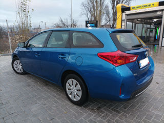 Toyota Auris foto 3