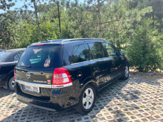 Opel Zafira foto 7