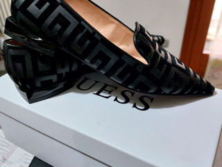 Guess foto 5