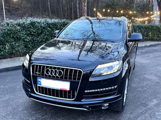 Audi Q7 foto 1