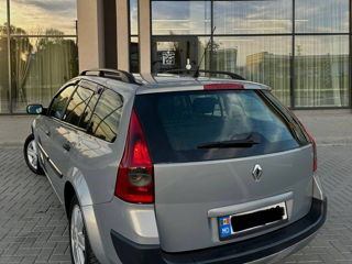 Renault Megane foto 4