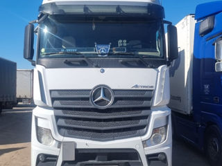 Mercedes Actros foto 2