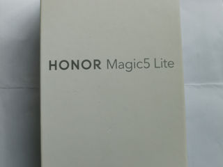 Продам Honor Magic5 Lite 8/256 gb в идеальном состоянии