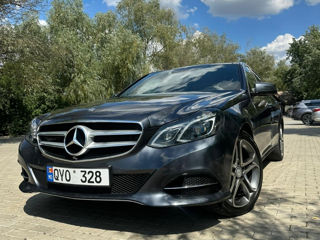 Mercedes E-Class foto 1