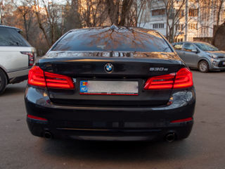 BMW 5 Series foto 7