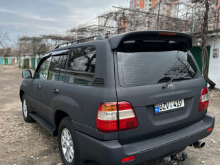 Toyota Land Cruiser foto 2