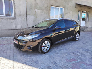 Renault Megane foto 1