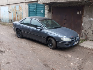 Opel Omega foto 6