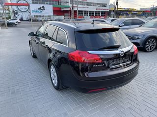 Opel Insignia foto 6