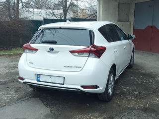 Toyota Auris foto 4