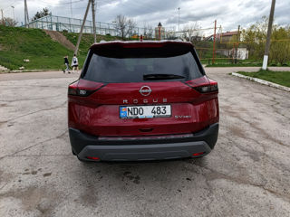 Nissan Rogue foto 4