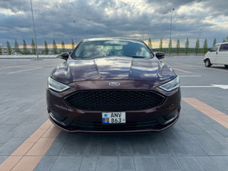 Ford Fusion foto 1