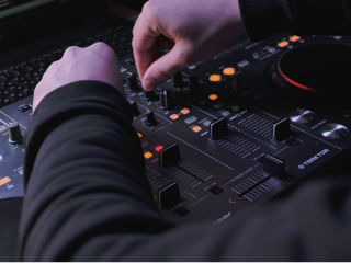 Servicii DJ, pret 150 euro, fix foto 2