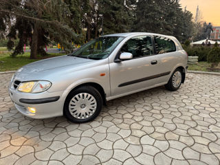 Nissan Almera foto 5