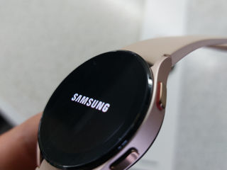 Galaxy  Watch  4