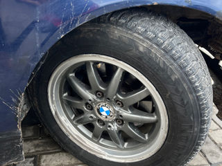 BMW 3 Series foto 8